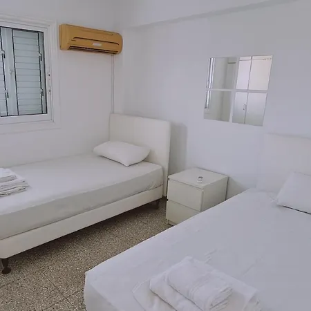 Frederick 2br Penthouse Apartament Paralimni